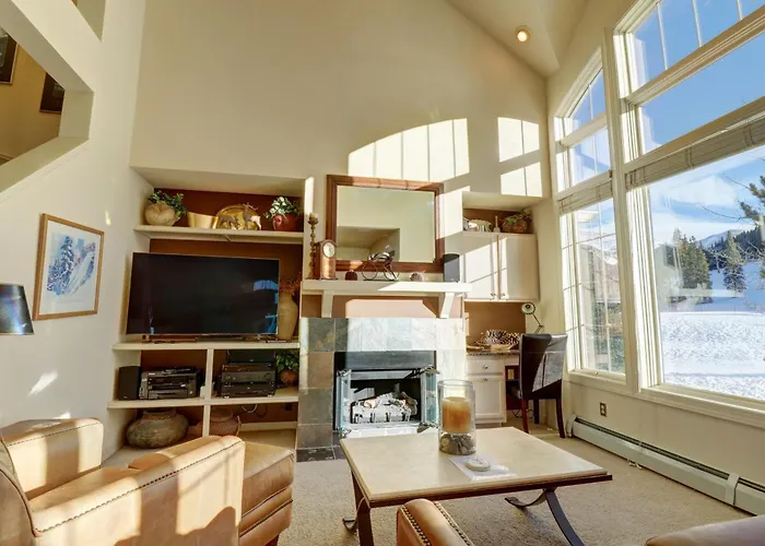 4 Bedrooms