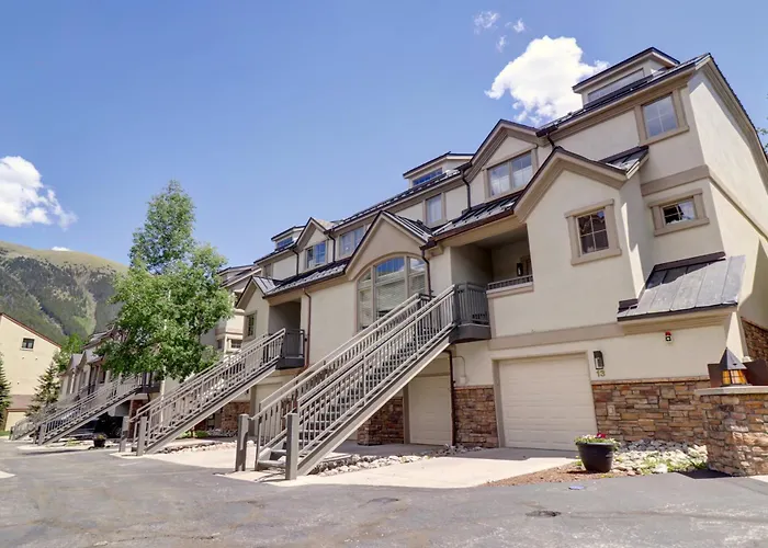 4 Bedrooms Copper Mountain